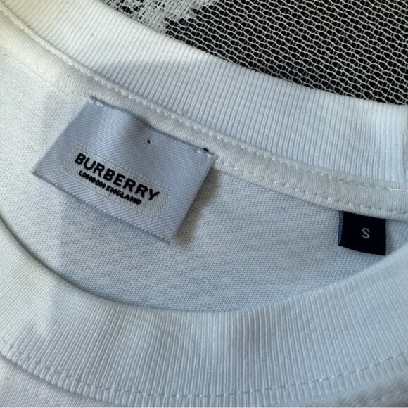 Burberry White Cotton T-Shirt Sz Medium - Picture 6 of 15